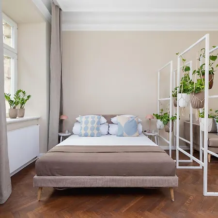 Latte 3Br Apartment For 8 - Near Kazimierz 아파트 크라쿠프